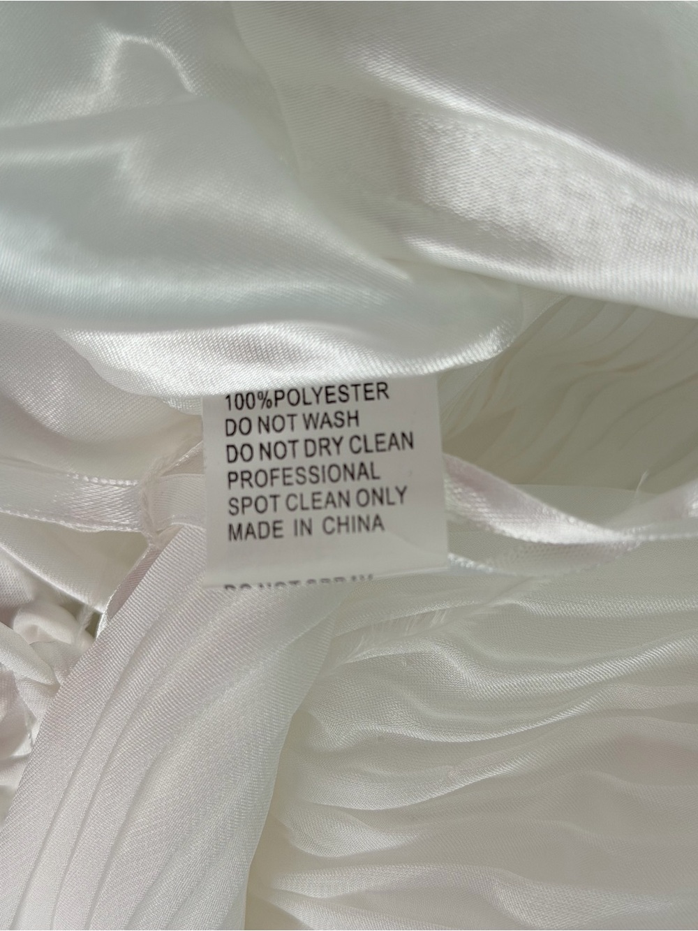 Mac Duggal 68113 White Plunge Neck Ostrich Feather A-Line Chiffon Gown Size 6 - Picture 12 of 12